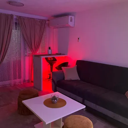 Apartment S-e-n Novi Grad