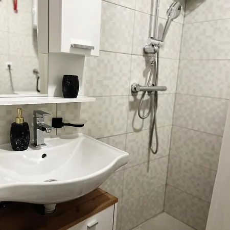 S-e-n Apartman *